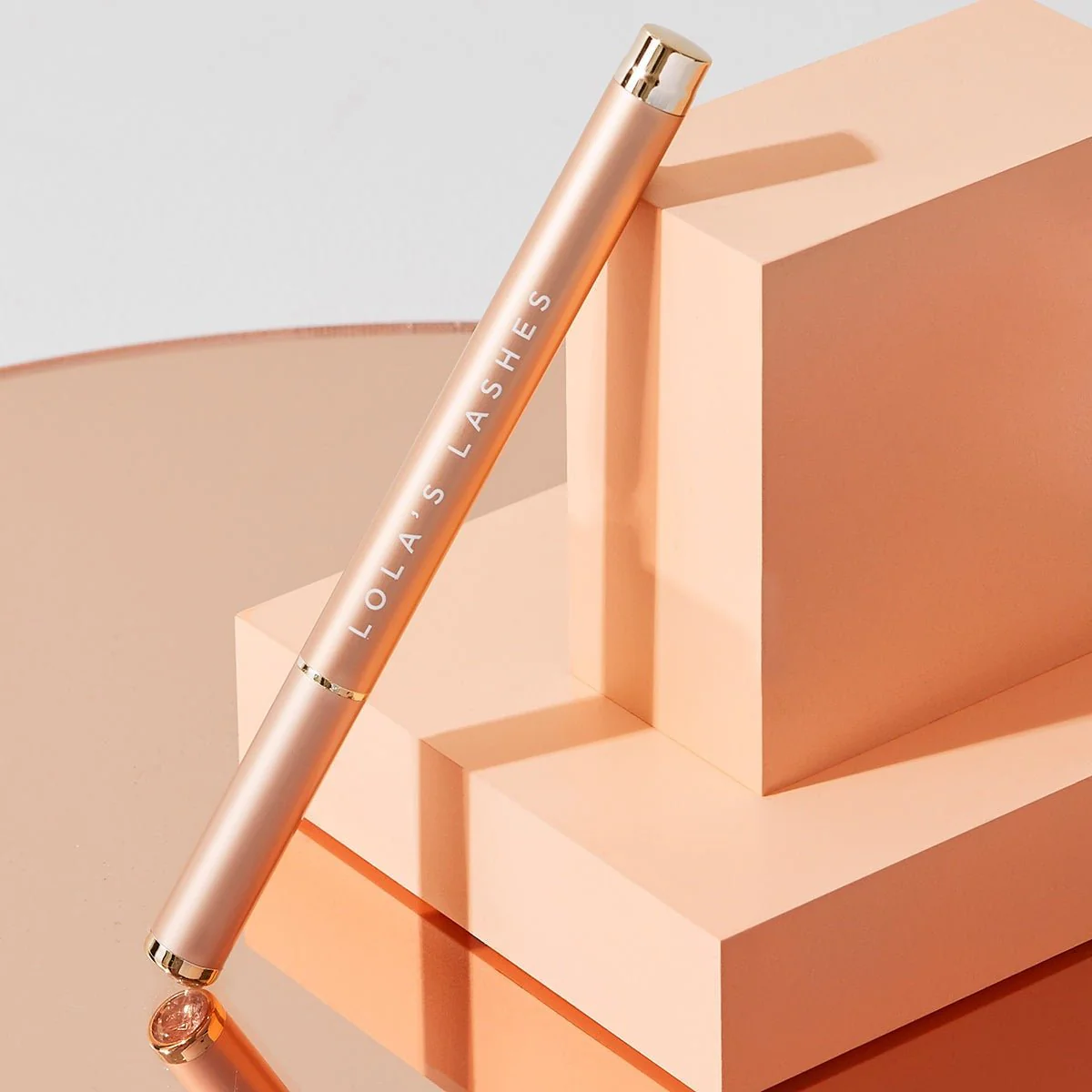 Flick and Stick Adhesive Eyeliner Precision Pen - Clear - Image 3